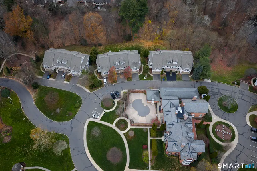 94 Goodwin Circle #94, Hartford, CT 06105 - Image #3