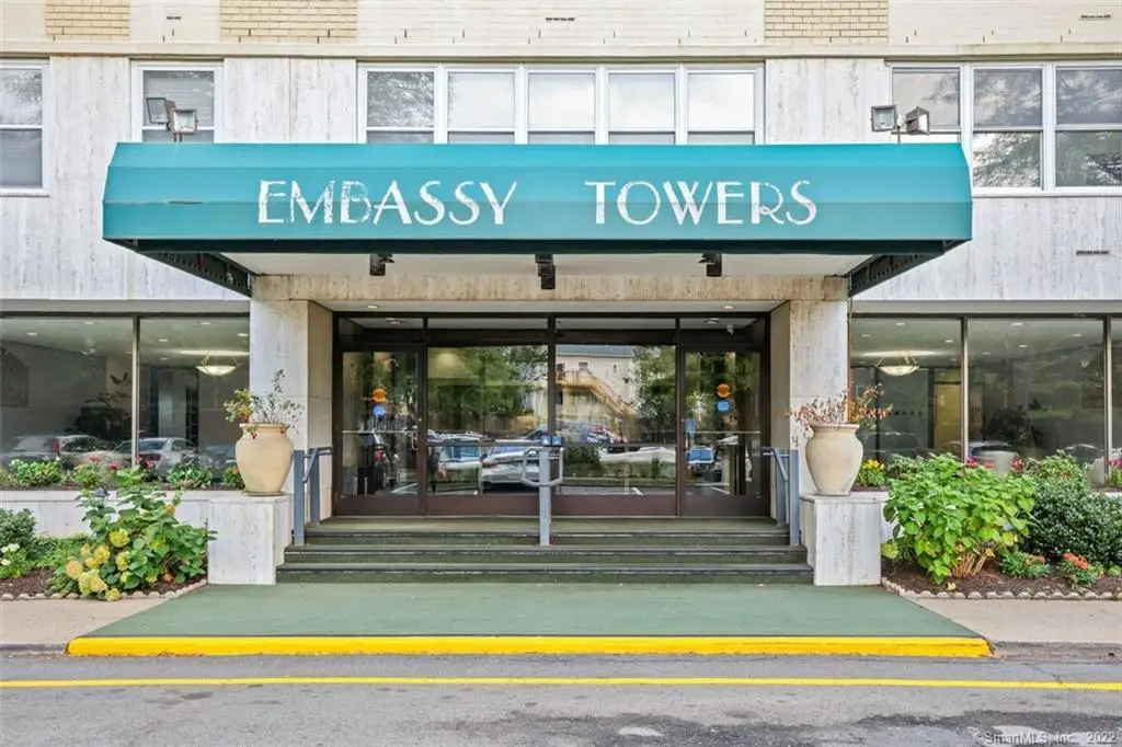 2625 Park Avenue #6M, Bridgeport, CT 06604 - Image #1