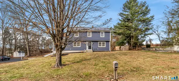 2 Rolf Drive, Danbury, CT 06810