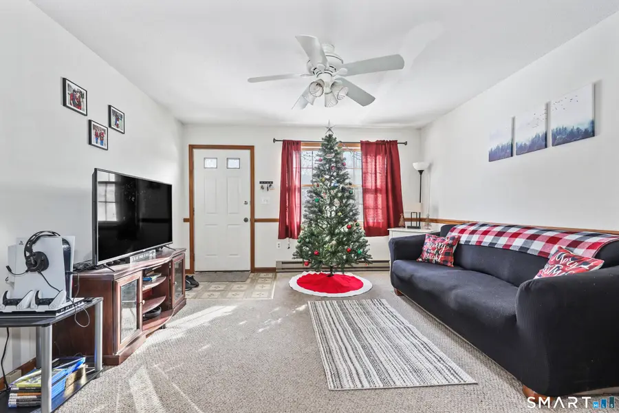 13 Holt Street #APT 49, Plymouth, CT 06786 - Image #2