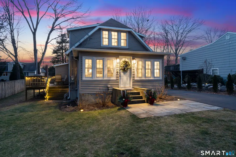 129 Grumman Avenue, Norwalk, CT 06851 - Image #2