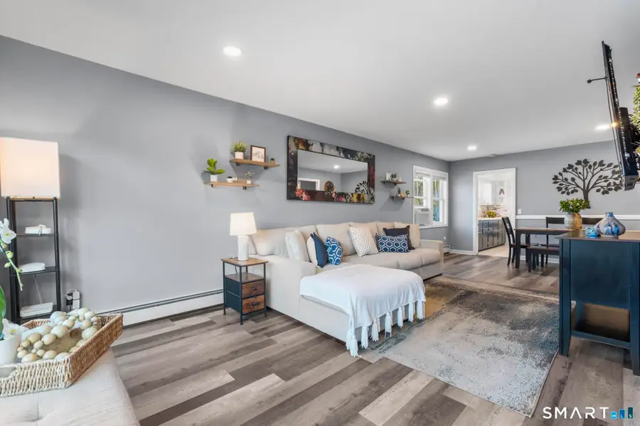 19 Barmore Drive East, Stamford, CT 06905 - Image #2