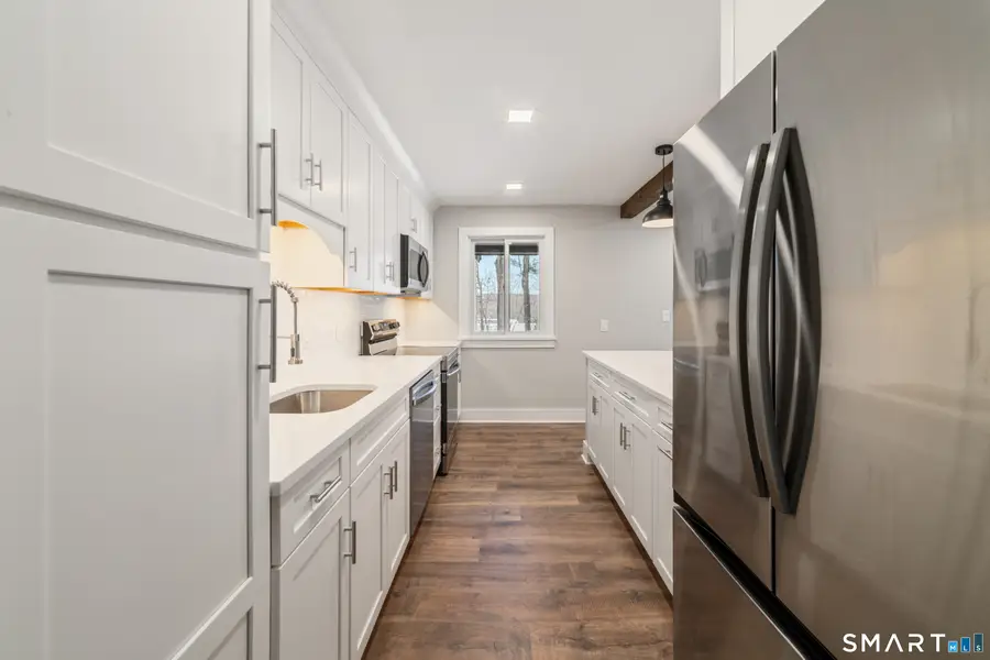 304 Heritage Village #B, Southbury, CT 06488 - Image #2