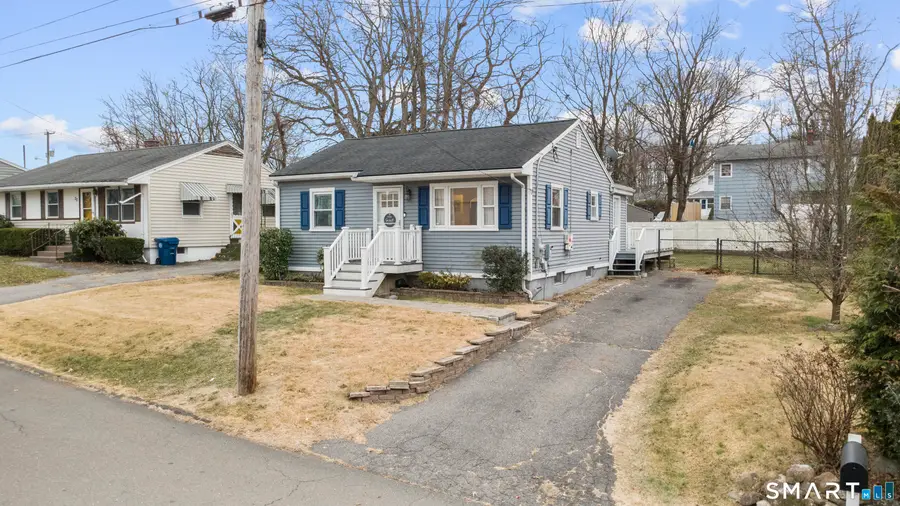 24 Yates Street, West Haven, CT 06516 - Image #3