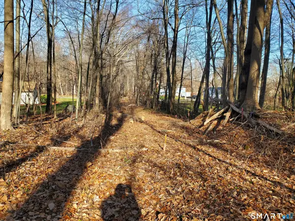 292 Deerfield Drive, Hamden, CT 06518