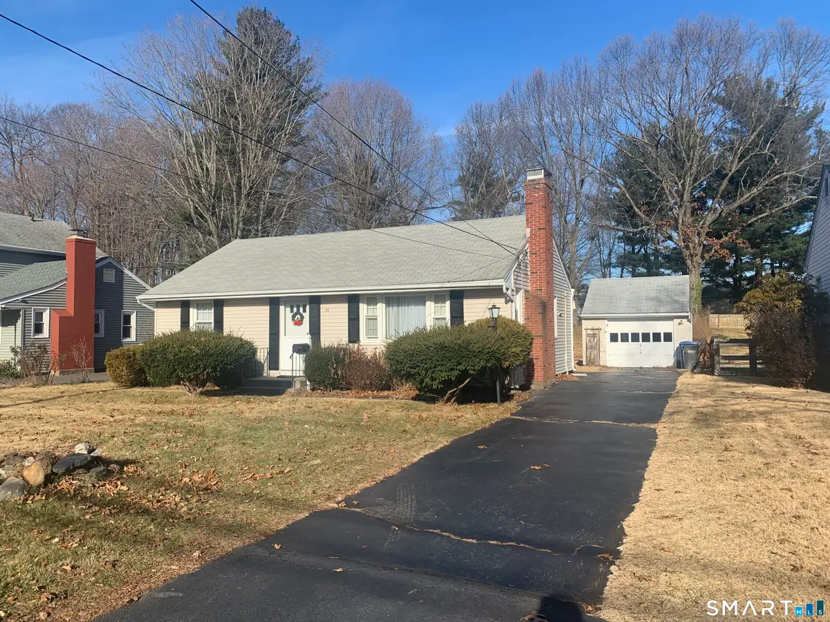 27 Lydall Street, Manchester, CT 06042 - Image #1