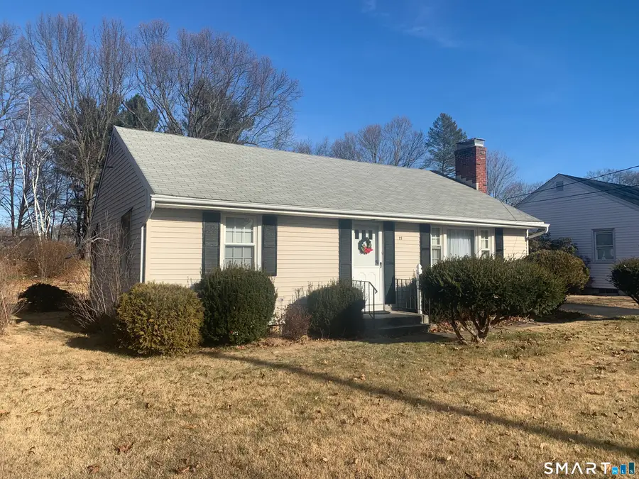 27 Lydall Street, Manchester, CT 06042 - Image #2