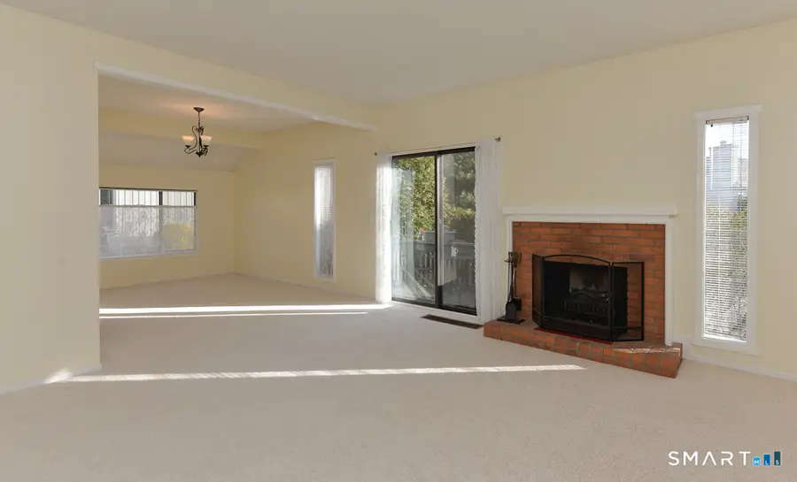 917 Heritage Village #A, Southbury, CT 06488 - Image #2