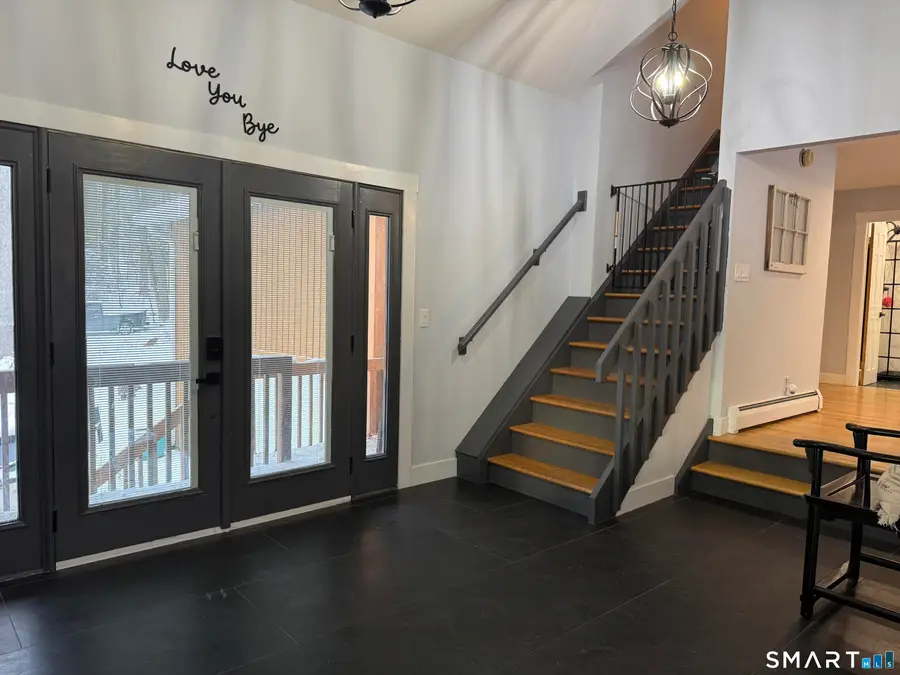 17 Tibbets Road, Seymour, CT 06483 - Image #2