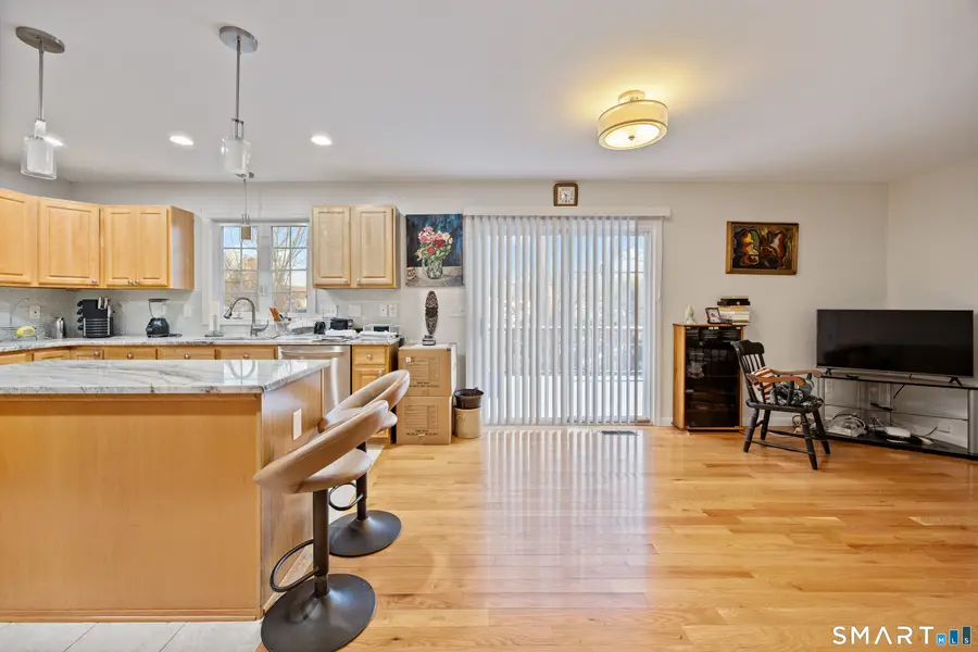 27 Amber Place, Waterbury, CT 06705 - Image #3