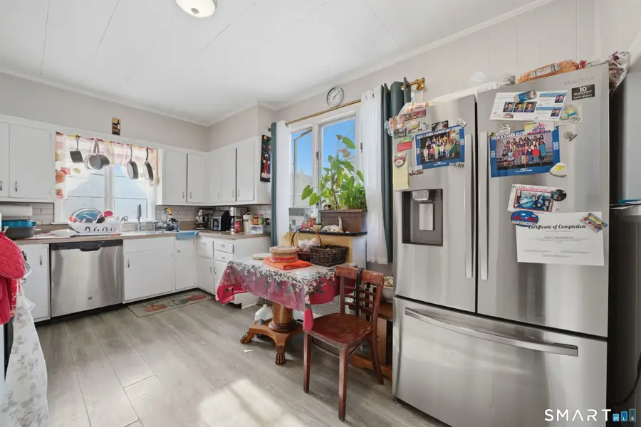 15 Rose Street, Stamford, CT 06906 - Image #3