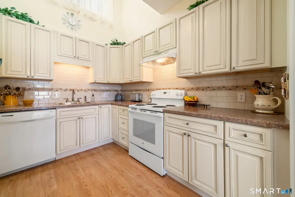 550 Heritage Village #A, Southbury, CT 06488 - Image #1