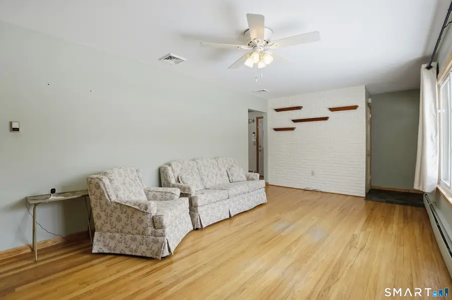 36 Longview Terrace, Naugatuck, CT 06770 - #3