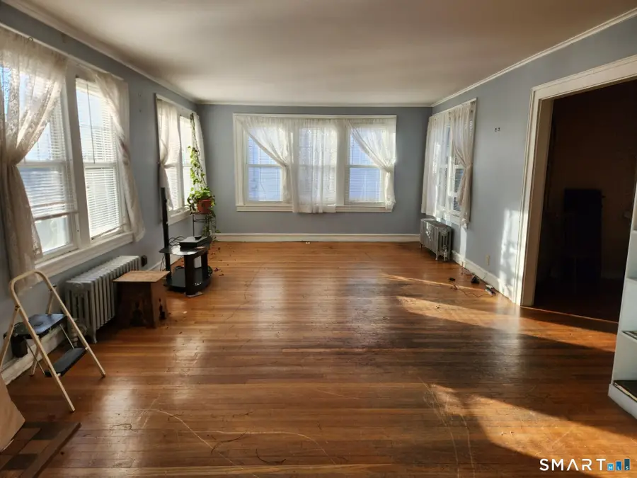 27 Harland Place, Norwich, CT 06360 - Image #2