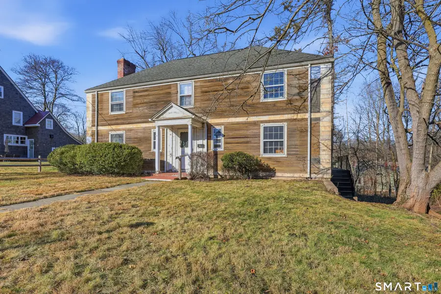 38 Roberts Lane, West Hartford, CT 06107 - Image #2
