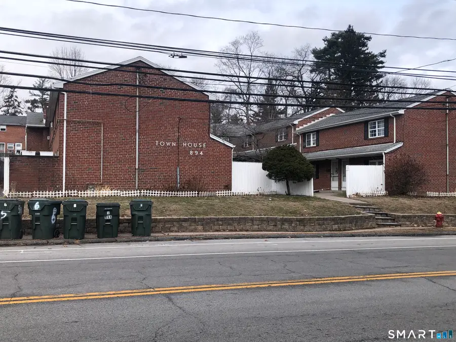 894 Burnside Avenue #APT 11, East Hartford, CT 06108 - Image #2