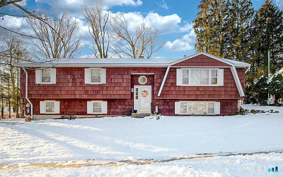 18 Anns Farm Road, Hamden, CT 06518 - Image #1