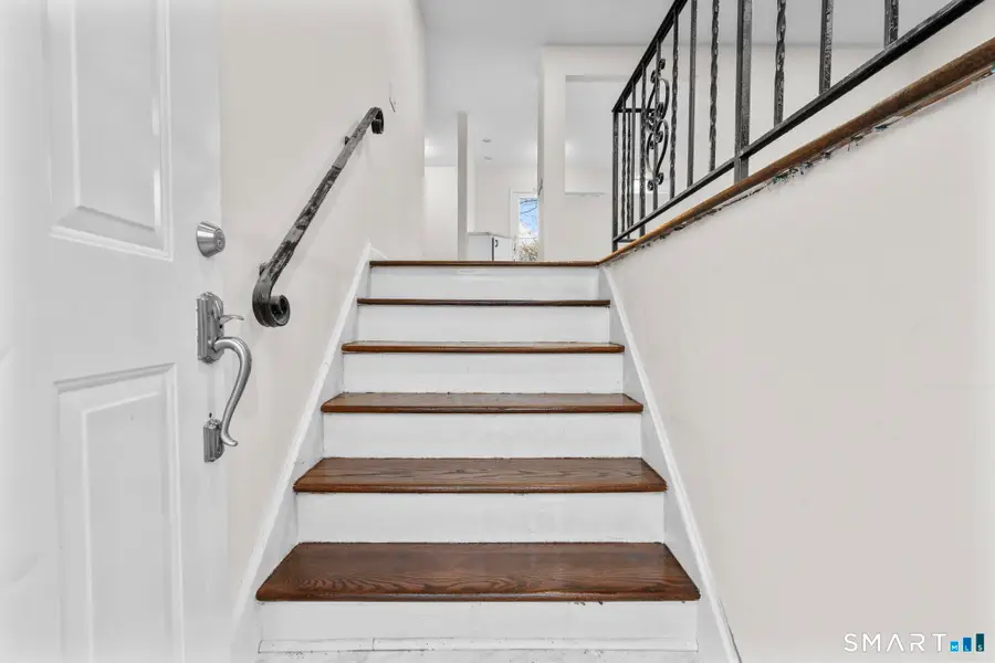 49 Sleepy Hollow Drive, Danbury, CT 06810 - Image #2