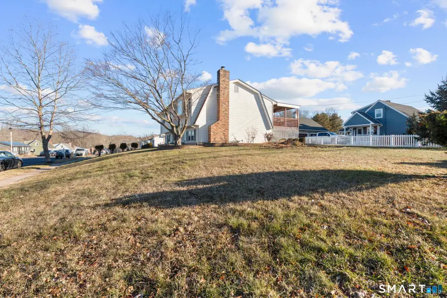 7 Pettit Drive, Meriden, CT 06451 - Image #3