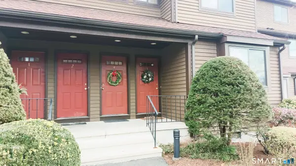 115 Fillow Street #APT 3, Norwalk, CT 06850