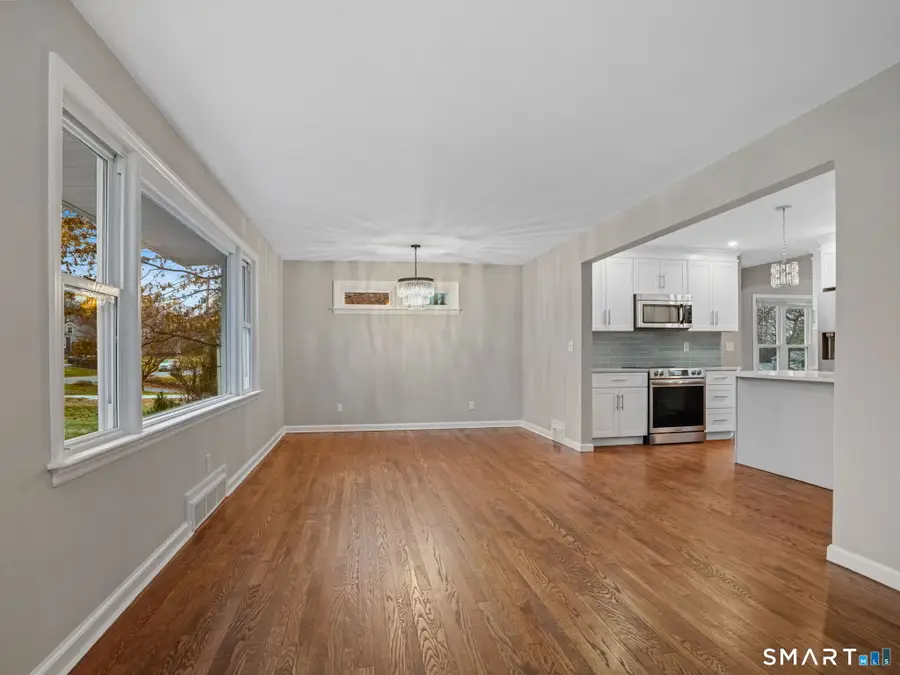 36 Craig Lane, Trumbull, CT 06611 - Image #3