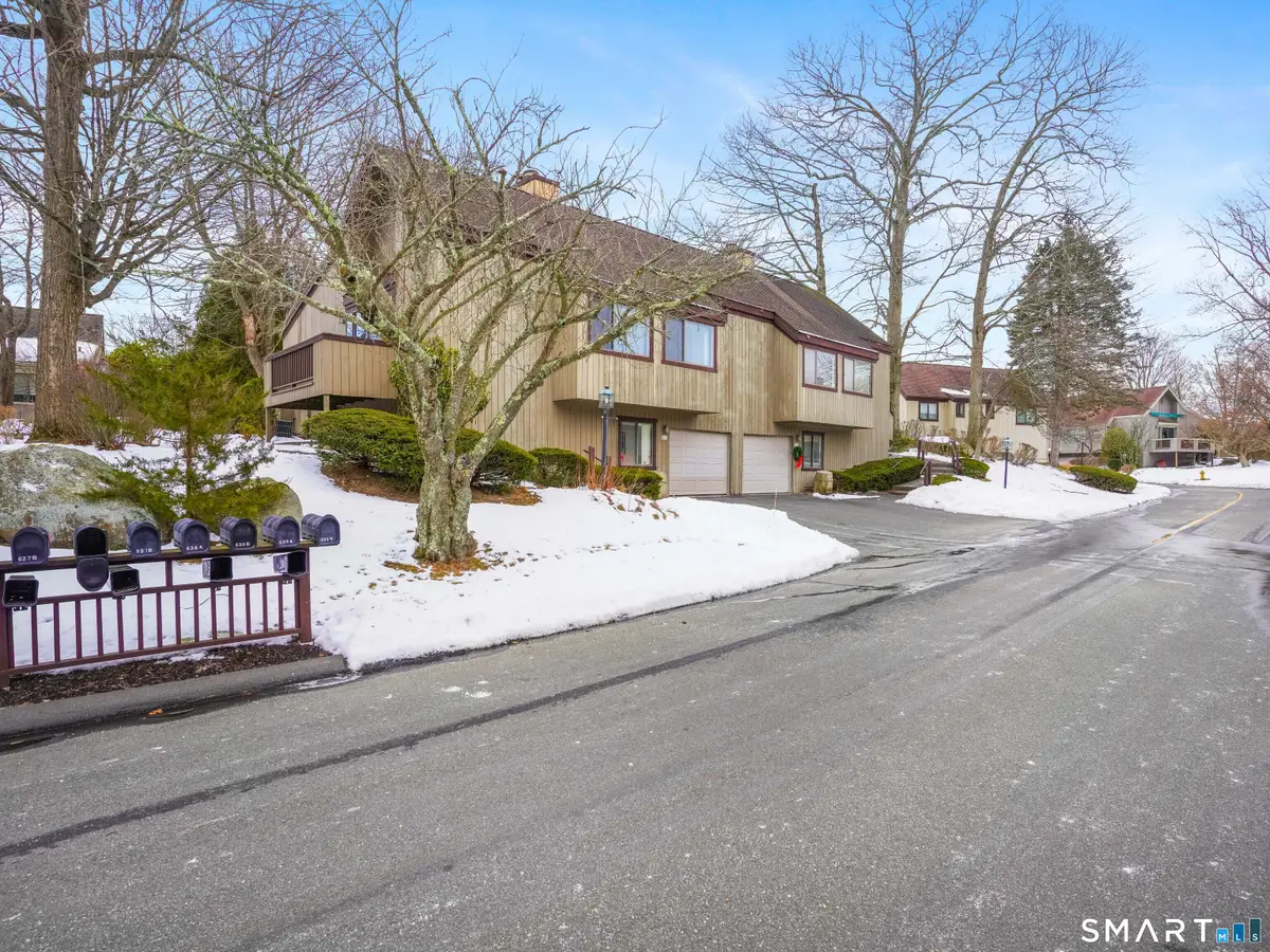 638 Onondaga Lane #A, Stratford, CT 06614 - Image #1