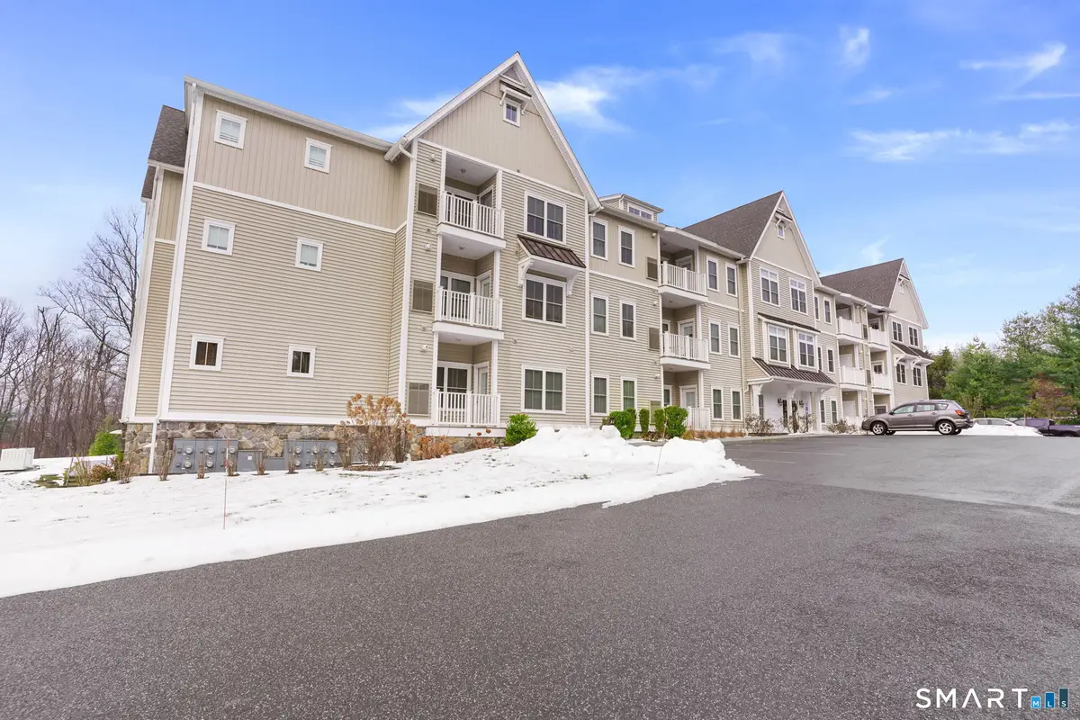 233 Danbury Road #APT A209, Ridgefield, CT 06877 - Image #1