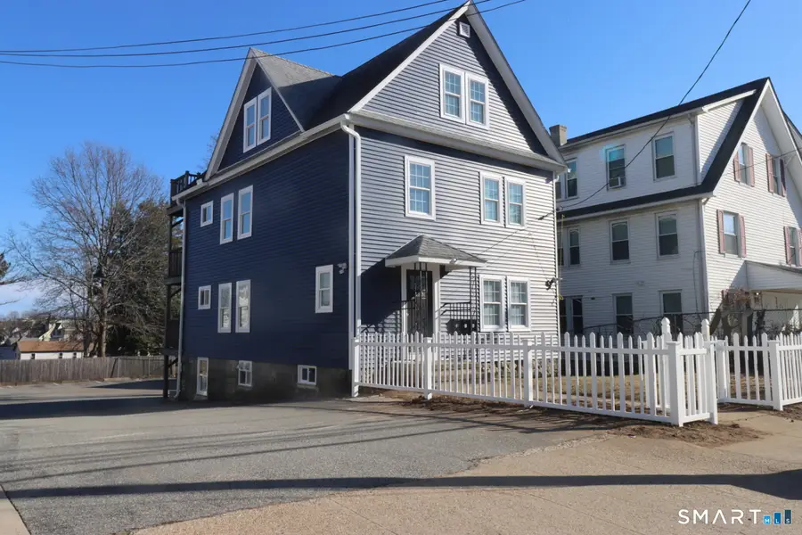 198 Montauk Avenue, New London, CT 06320 - Image #2