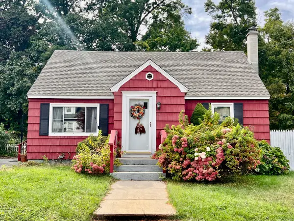 11 Woodland Drive, Windham, CT 06280