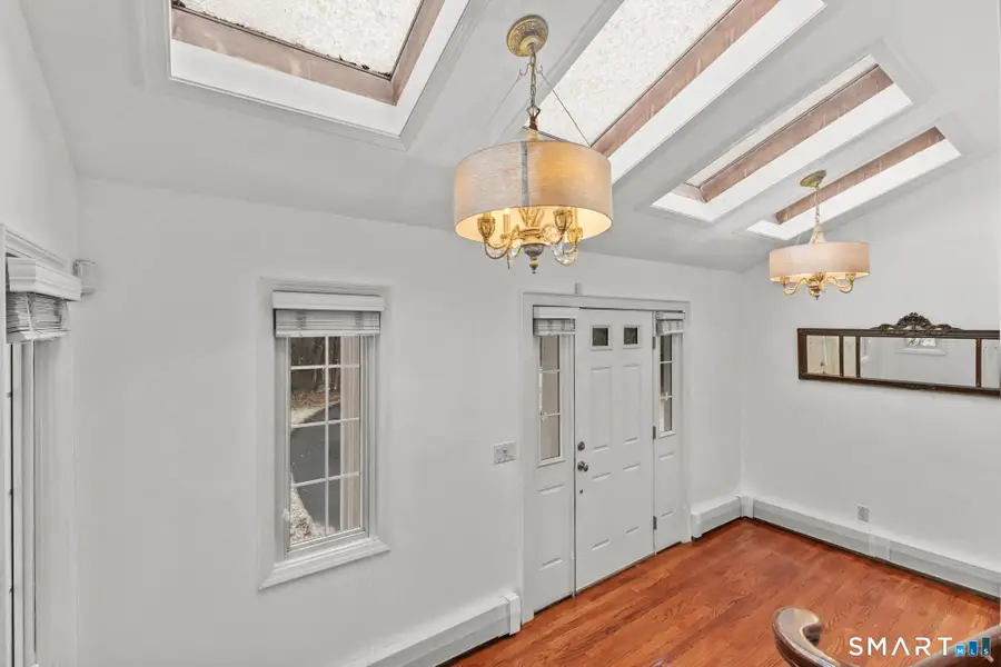 1 Driftway, Greenwich, CT 06830 - Image #2