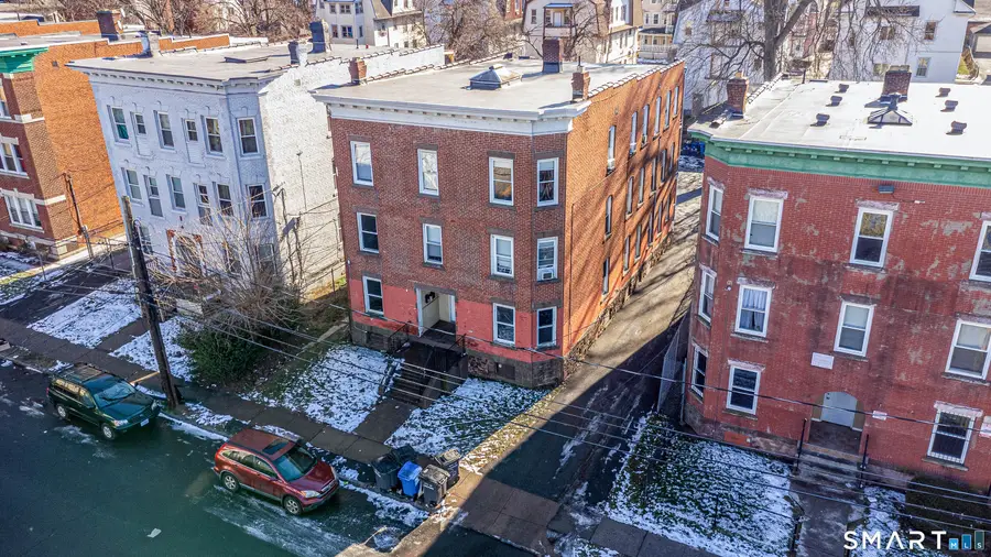 27 Bond Street, Hartford, CT 06114 - Image #2