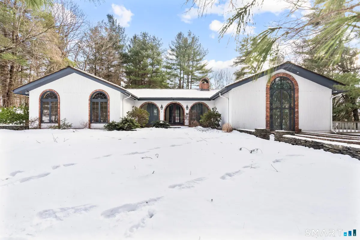 3 Sweetbrier Trail, Easton, CT 06612 - Image #1