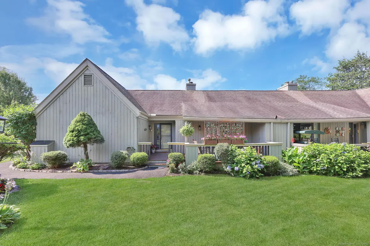 617 Cherokee Lane #B, Stratford, CT 06614 - Image #1