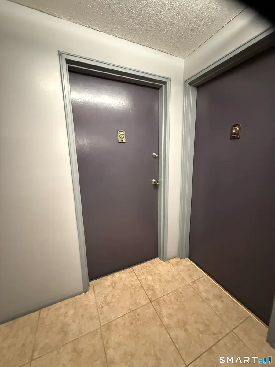 157 Bull Hill Lane #APT 102, West Haven, CT 06516 - Image #3