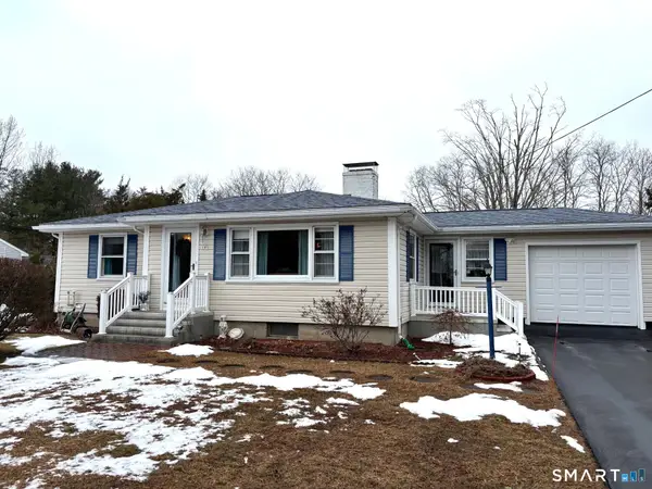 103 Maple Avenue, Old Saybrook, CT 06475