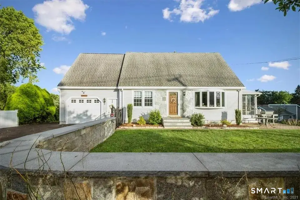 35 Knapps Highway, Fairfield, CT 06825 - Image #1