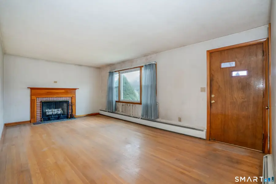 681 Main Street, Newington, CT 06111 - #3