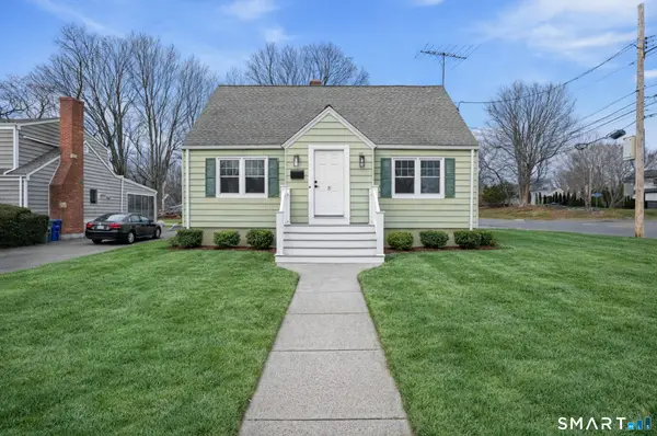 8 Raleigh Road, Bridgeport, CT 06606