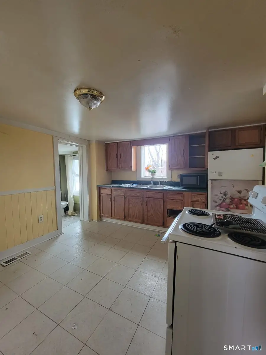 21 Eastern Drive, Middletown, CT 06457 - Image #3