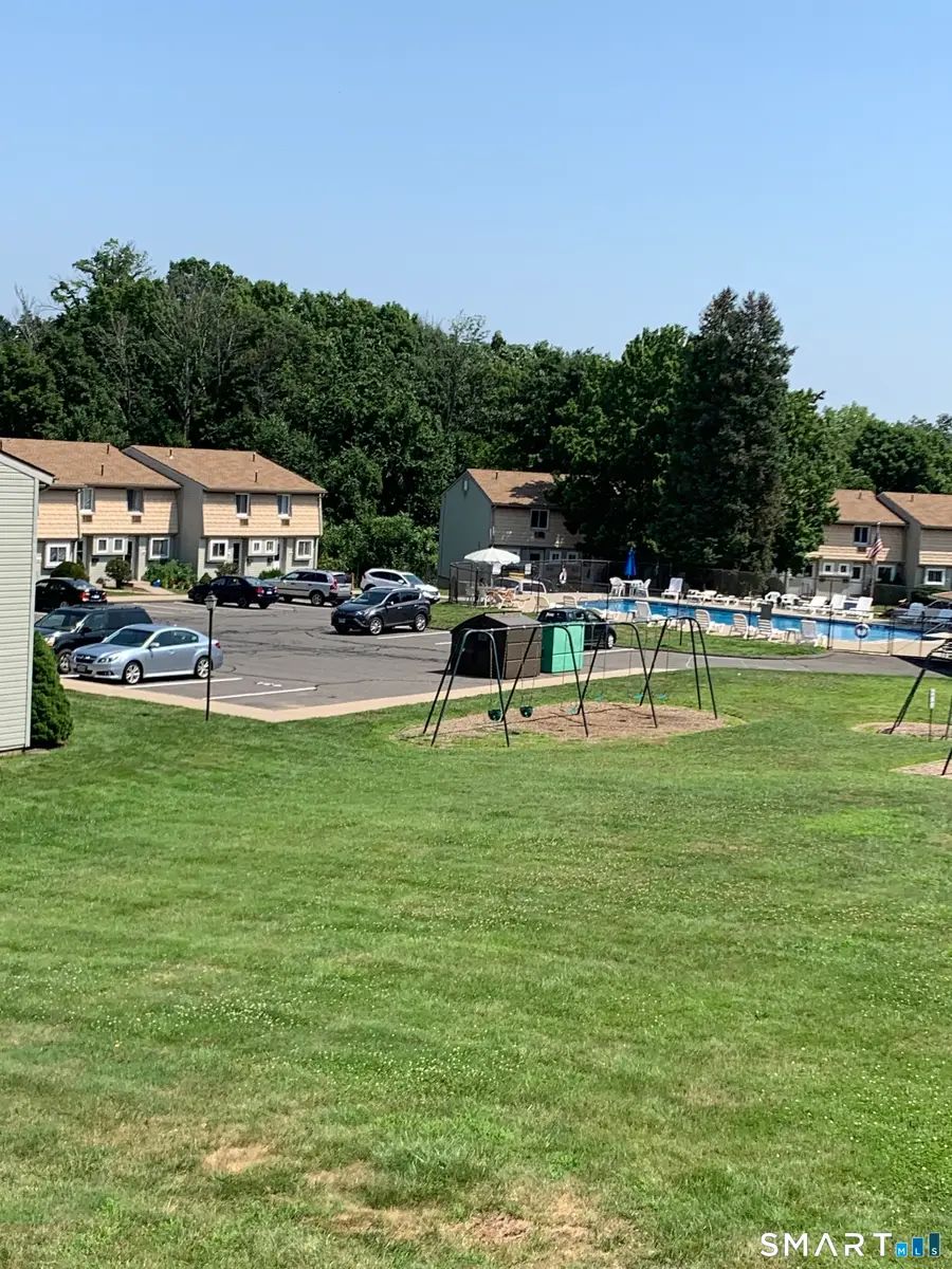 41 Carillon Drive #APT D, Rocky Hill, CT 06067 - Image #2