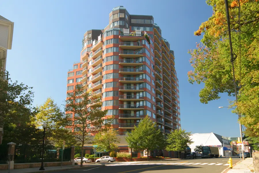 25 Forest Street #11M, Stamford, CT 06901 - Image #2