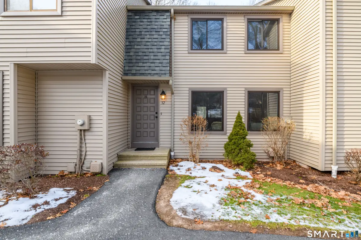 32 Conestoga Way #32, Glastonbury, CT 06033 - Image #1