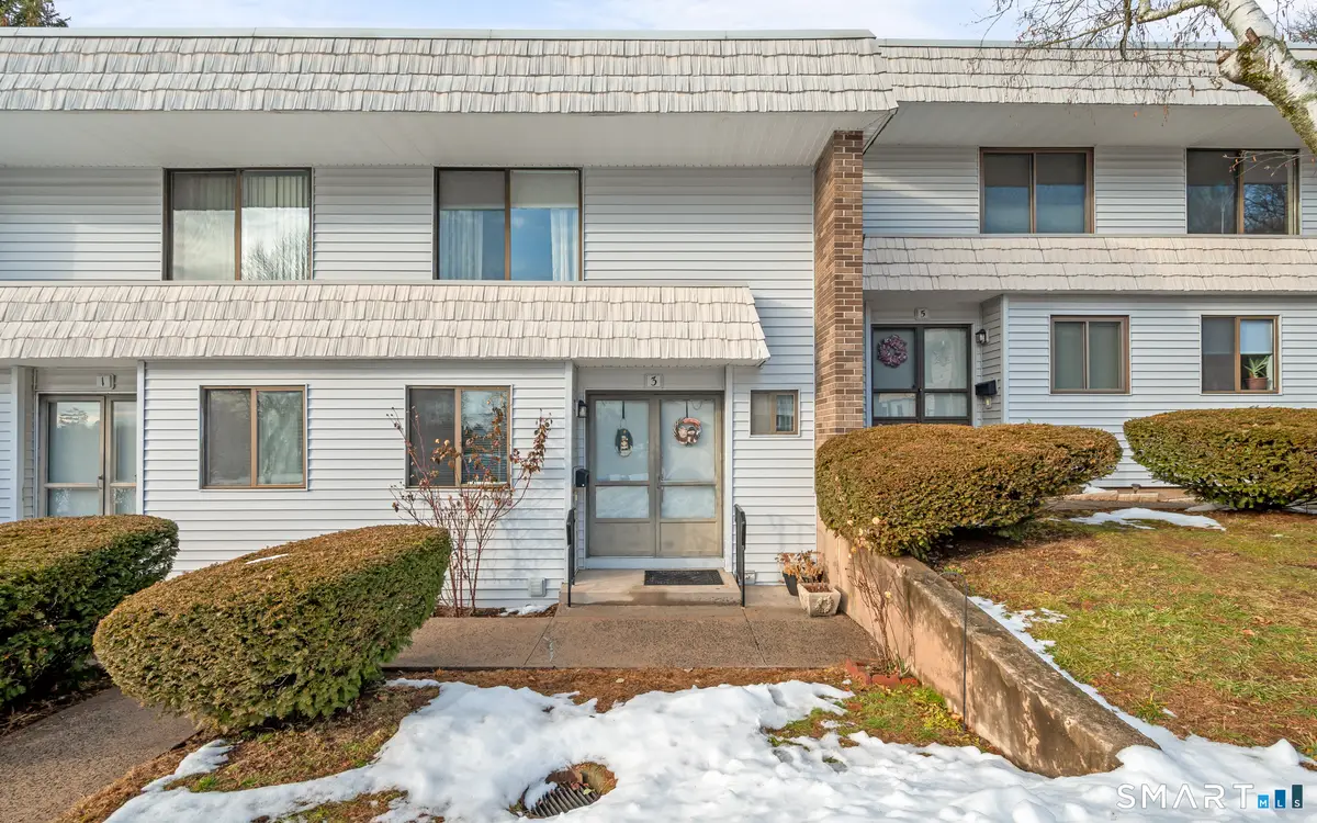 3 Bayberry Court #3, Cromwell, CT 06416 - Image #1