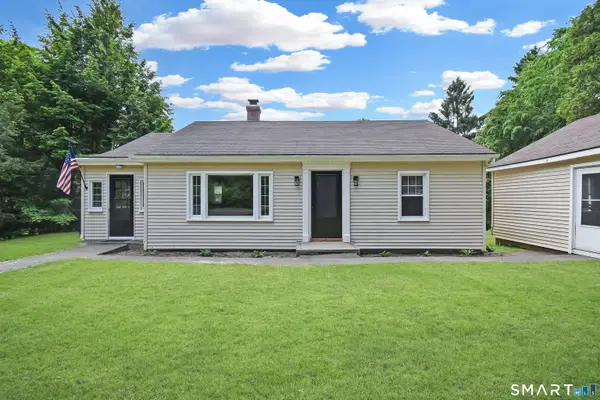 49 Prospect Street, New Hartford, CT 06057