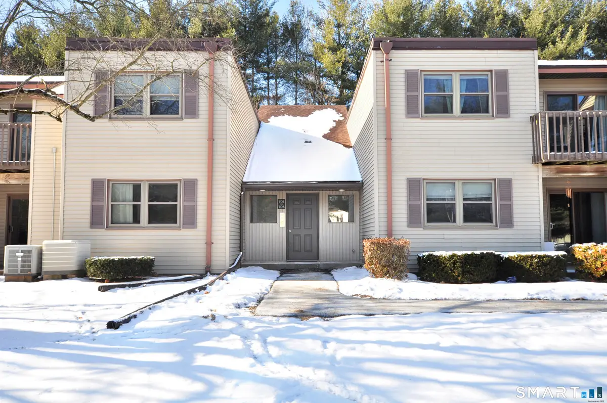 703 Twin Circle Drive #703, South Windsor, CT 06074 - Image #1
