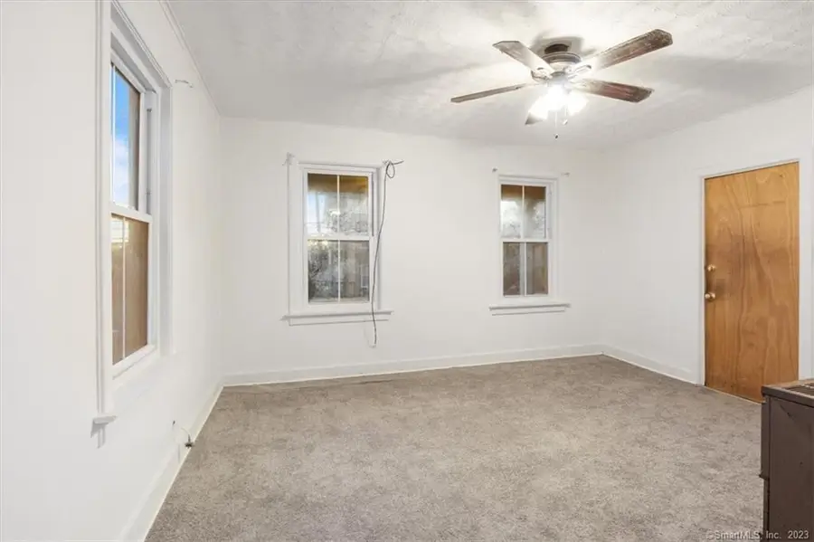 71 Blackhall Street, New London, CT 06320 - Image #2