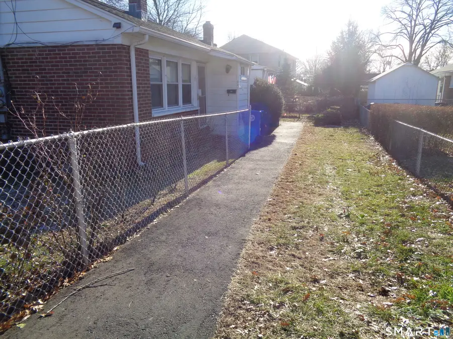 333 Stonybrook Road, Stratford, CT 06614 - Image #3