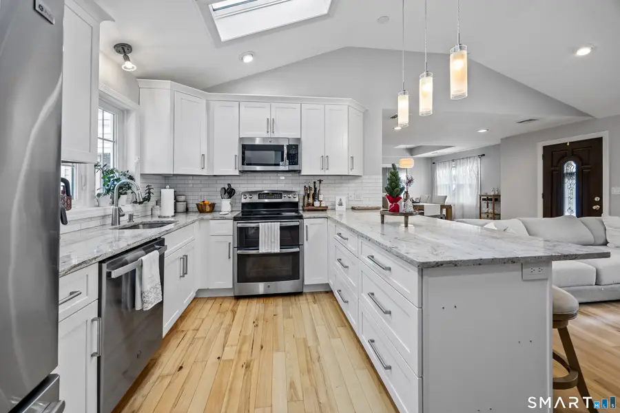 29 Reliance Road, Plainville, CT 06062 - Image #2