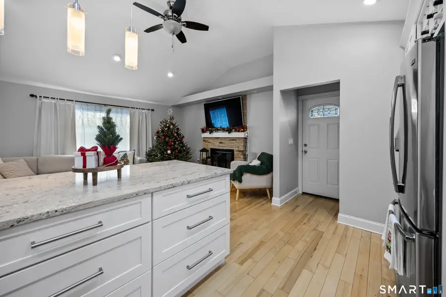 29 Reliance Road, Plainville, CT 06062 - Image #3