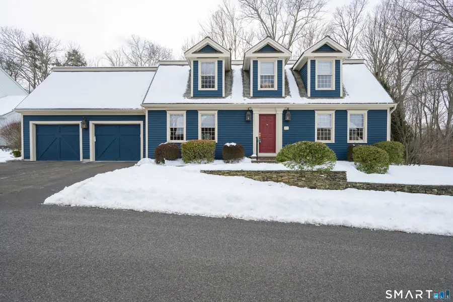 19 Hillview Lane, Woodbury, CT 06798 - Image #2